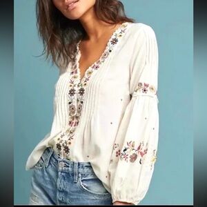 Anthropologie Embroidered Peasant Top - Like New